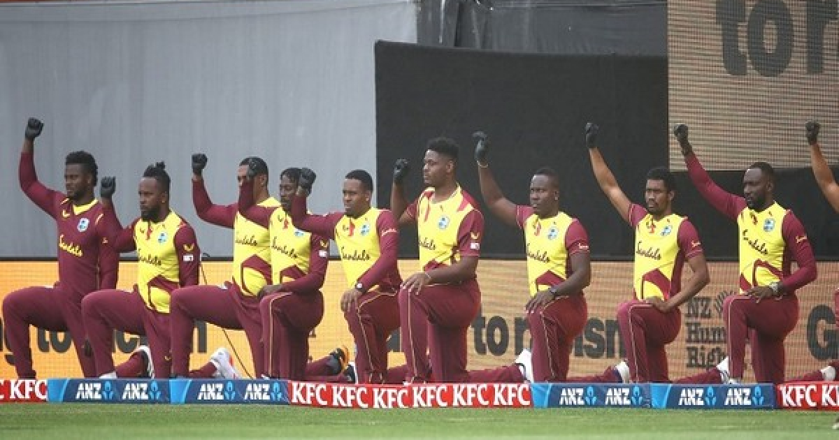 T20 WC: England join West Indies in taking knee before opening match